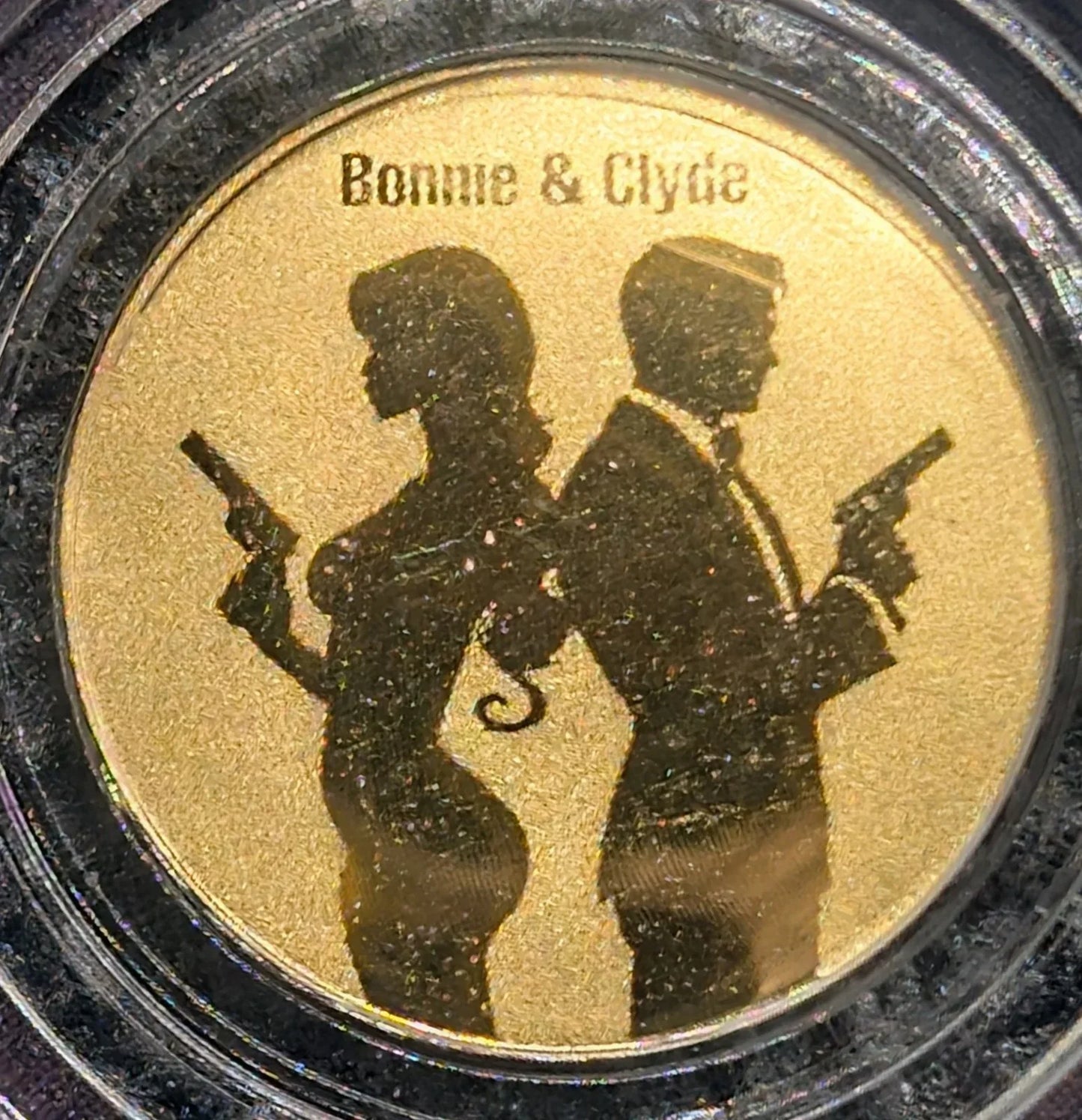 2025 Niue Bonnie And Clyde 1/1000 Oz Legal Tender Gold Coin In Card - NumisFind