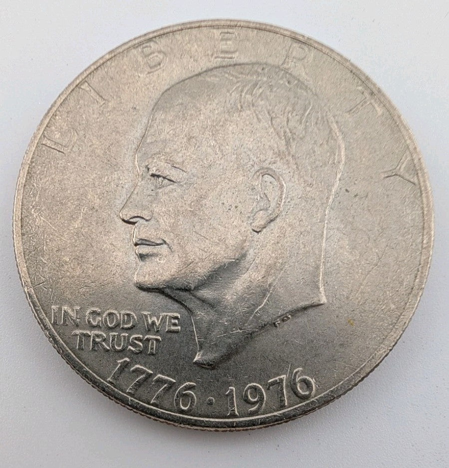 1776 - 1976 Eisenhower Ike Dollar  Bicentennial US Mint Coin1