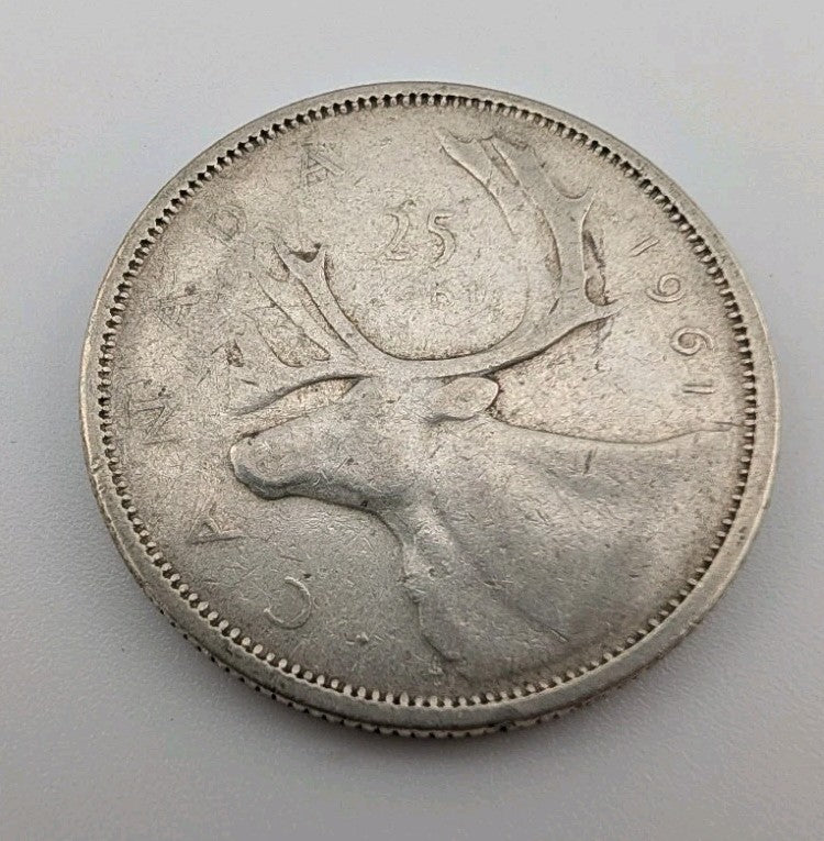 Canada 1961 25 Cents 25c Canadian Caribou Quarter Coin - 80% Silver - ASW .150oz0