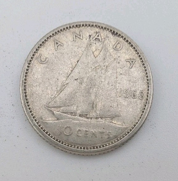 1963 Canada 10c Silver coin Dime - 2g of pure silver0
