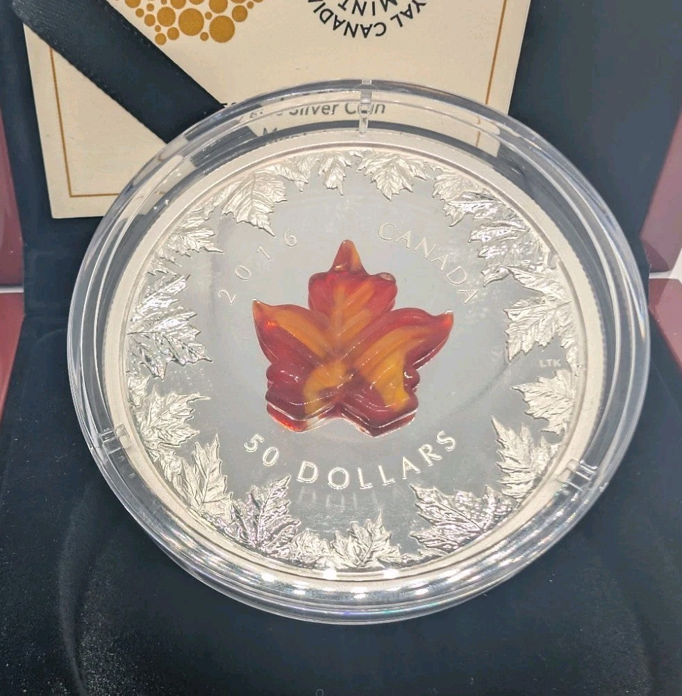 2016 Canada Autumn Radiance $50 99.99% silver 5 oz & Murano glass1