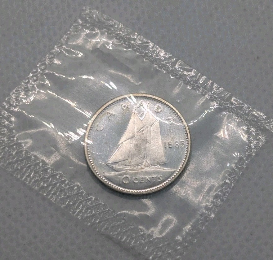 1965 Canadian 10 Cents .800 Silver Dime Queen Elizabeth II - BU Sealed0