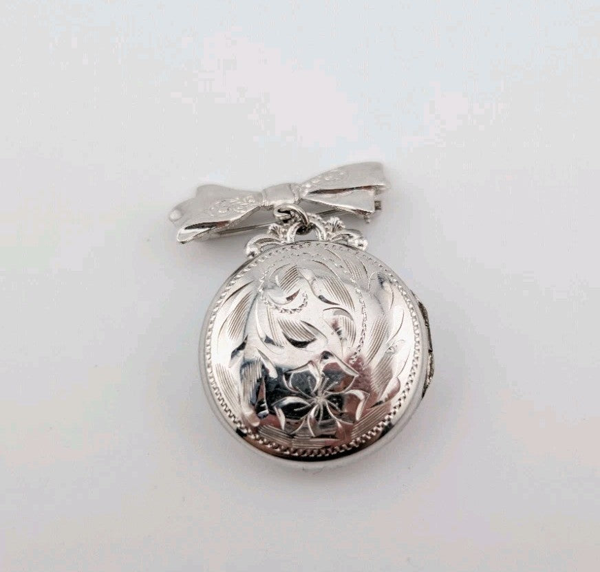 Ladye Fayre Sterling Silver Photo Locket - Vintage Hand Carved -0