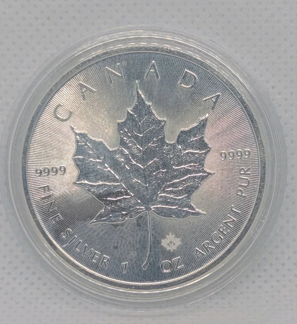 2015 Canada $5 Silver Maple Leaf Coin .9999 Pure 1 oz Fine Silver Bullion - NumisFind