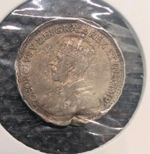 1918 impaired XF detail Canada  Silver 5 Cents Silver Coin1