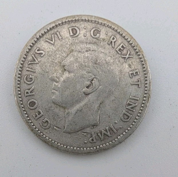 1941 Canada 10c Silver coin Dime - 2g of pure silver1