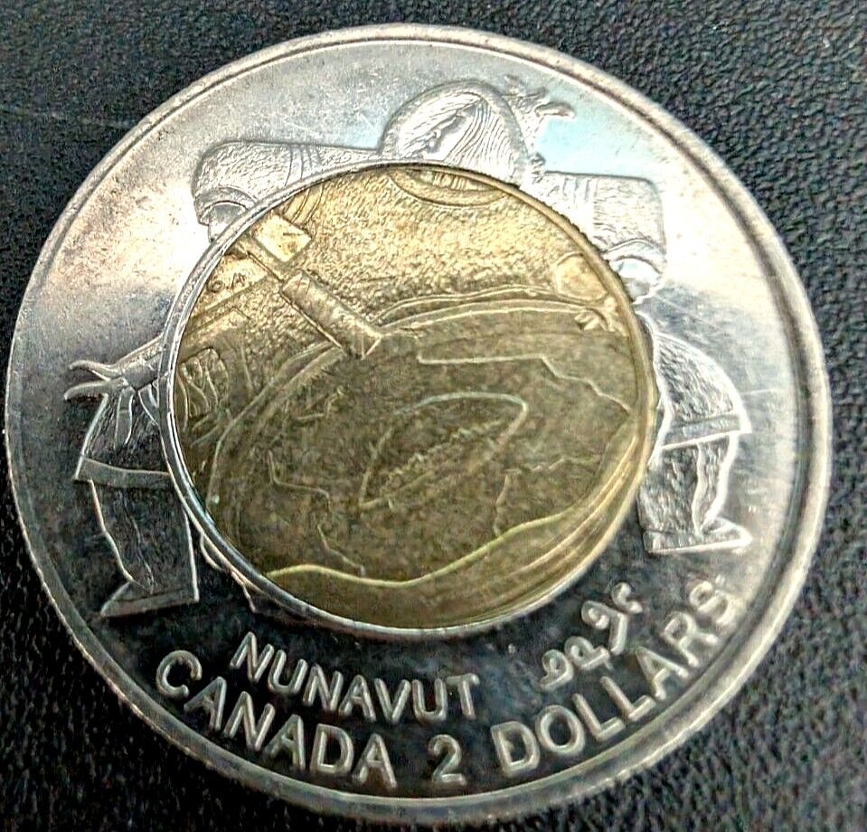 1999 Nunavut Canada two dollar $2 toonie - Circulated1