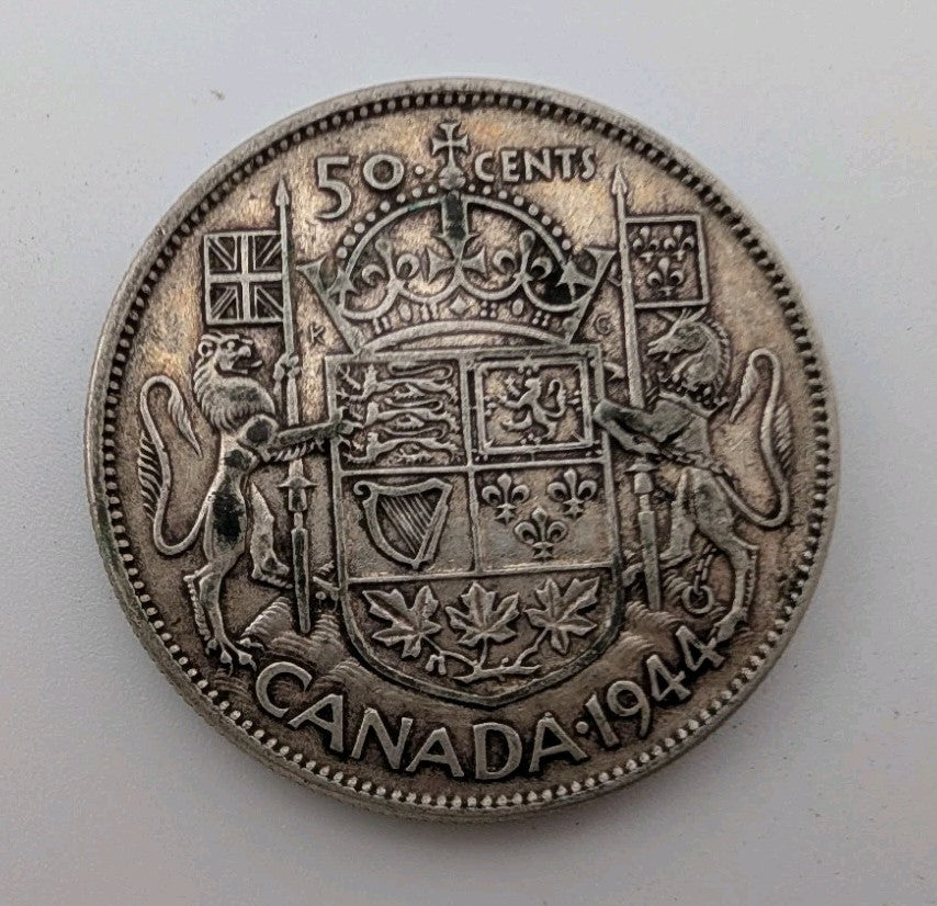 1944 Canada 50 Cents Silver Coin - 0.3oz of pure Silver0