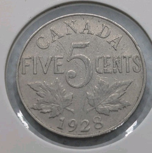 Canada Nickel 5 Cents 1928 - Circulated - Shipping Low Cost0