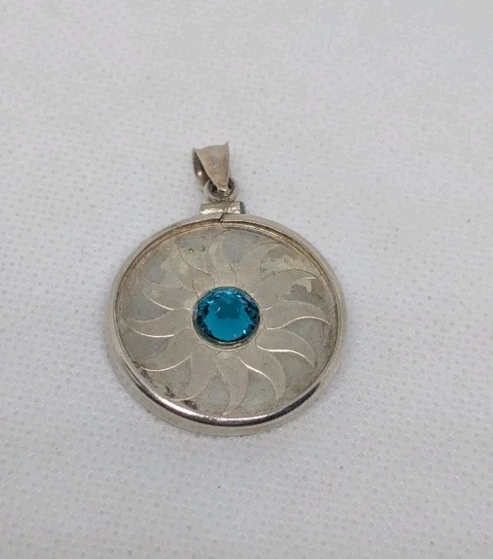 2011 Canada $3 Fine Silver Coin Birthstone - December (Zircon) - Circulated - NumisFind