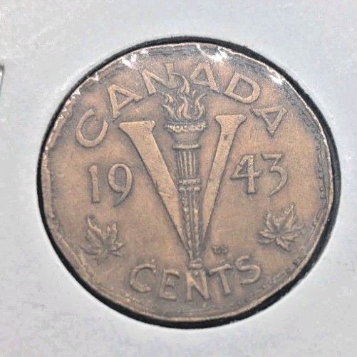 1943 Canada Tombac Five Cents Coin. UNC Nickel 5 cents 5c0