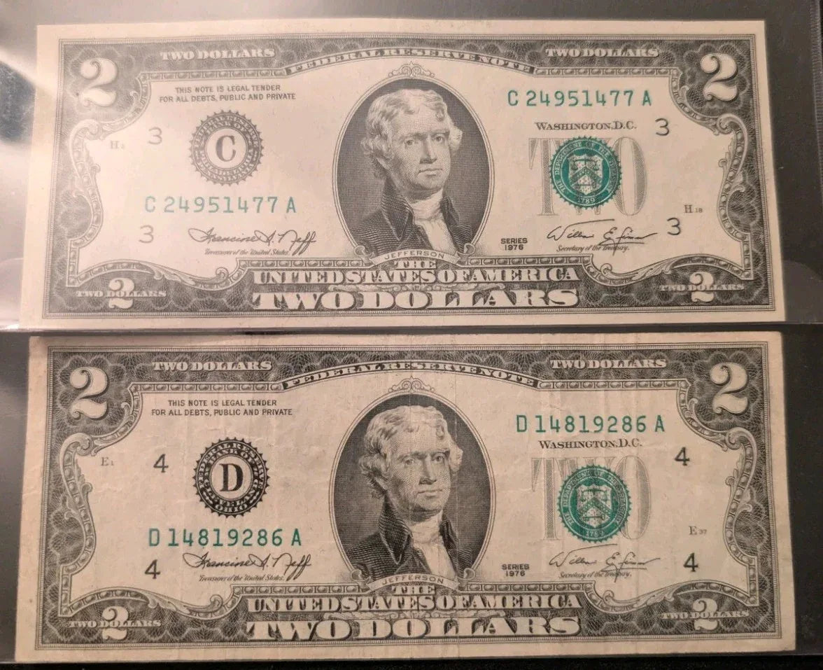 Two banknotes Year 1976, $2 bill two dollar bank notes Federal Reserve USA - NumisFind
