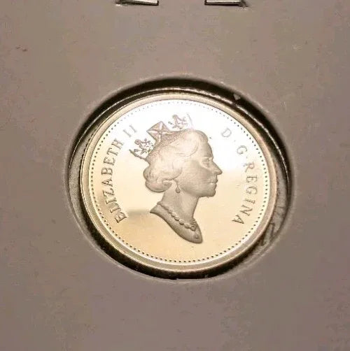 Canada 2001 Proof Silver Ten Cent Piece - Dime - 2.32g of .925 Sterling Silver - NumisFind