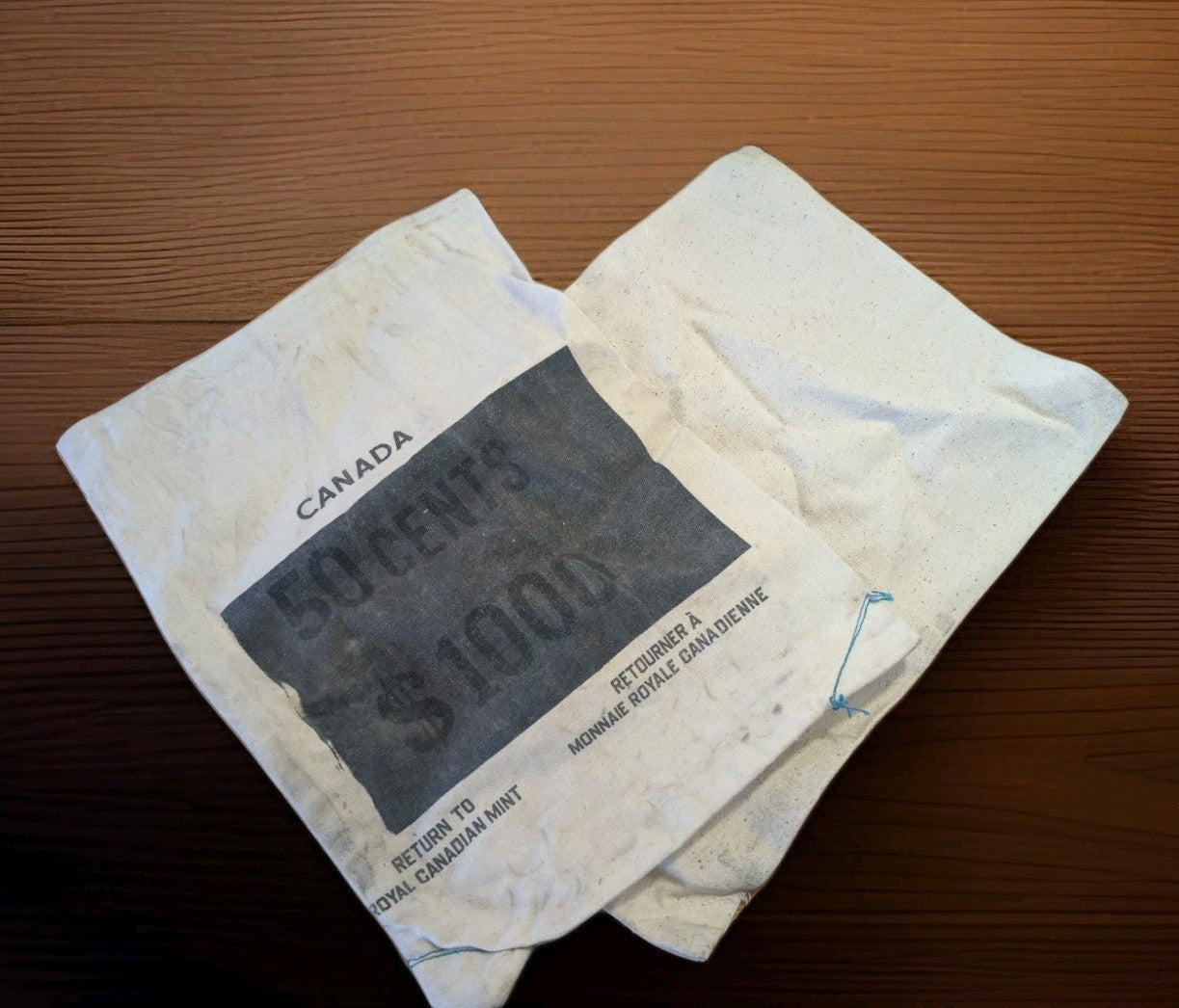 Lot of 2 Vintage Bank Bag Canada 50 Cents $1000 + No writing Royal Canada Mint0