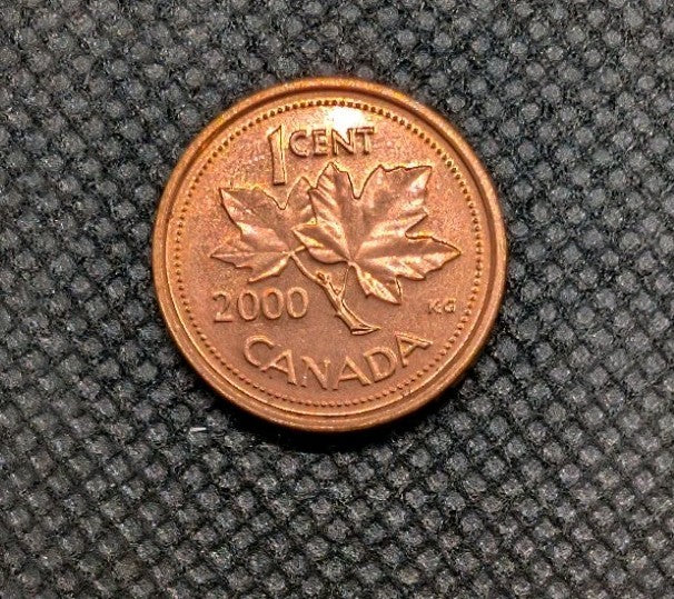 AU/Unc 2000 Canada Penny Small 1 Cent Beautiful0
