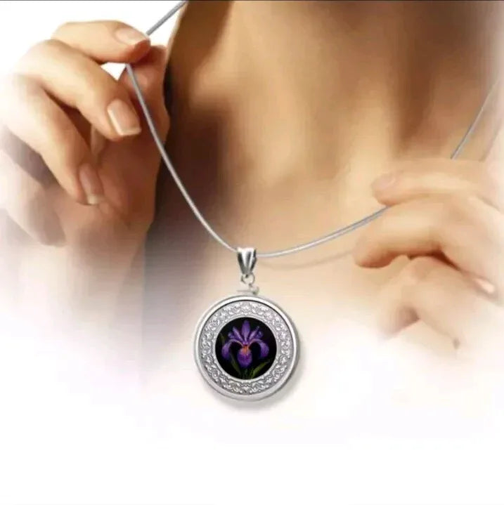 Canada $3 Pure Silver Coloured Coin, Blue Iris Floral Quebec emblem, 2020 - NumisFind