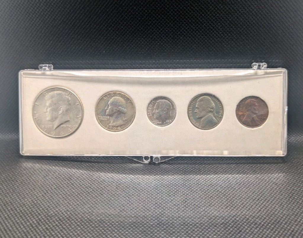 USA 1964 Silver Coins Year Set circulated  w/90% Silver mint set US0