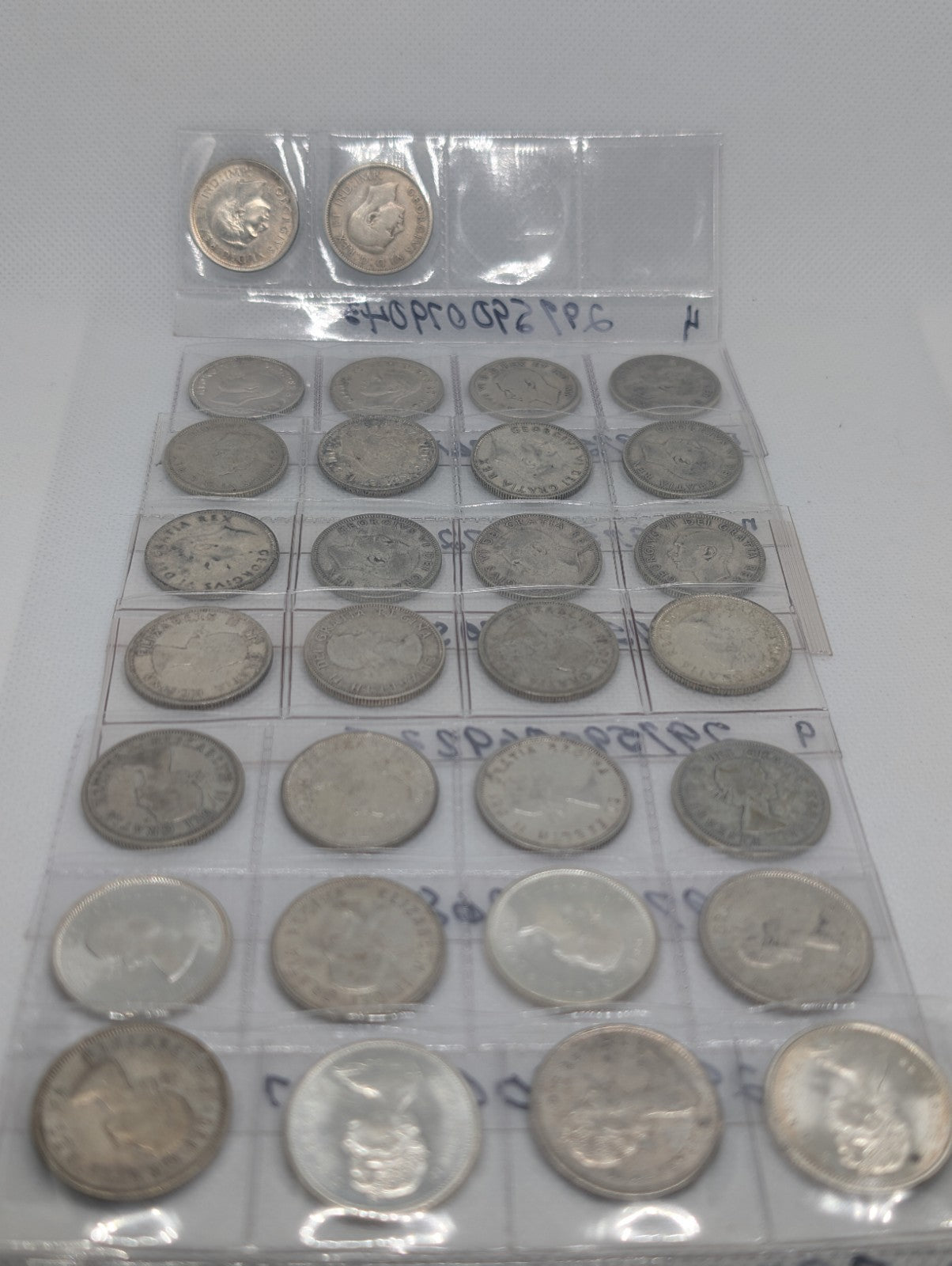 1937-1968 SILVER Canadian Quarter 25 Cents Lot Of 30 - 4.94 Oz of Pure Silver1