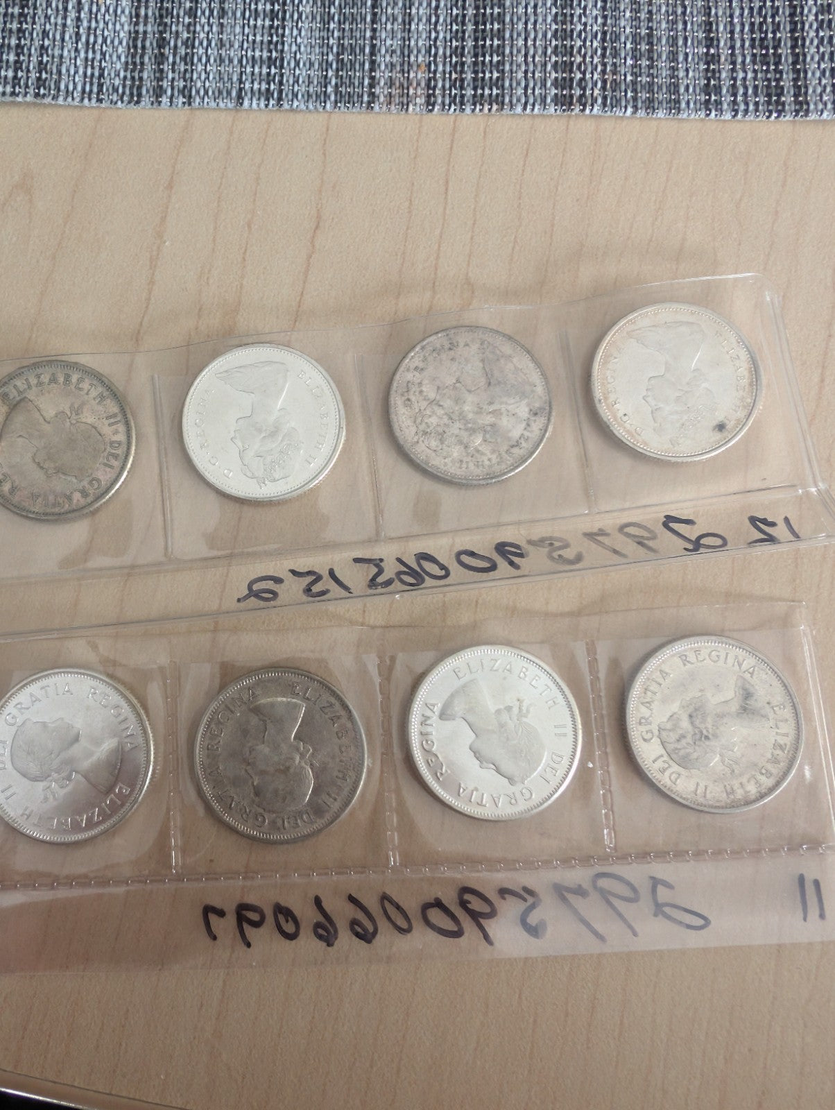 1937-1968 SILVER Canadian Quarter 25 Cents Lot Of 30 - 4.94 Oz of Pure Silver5