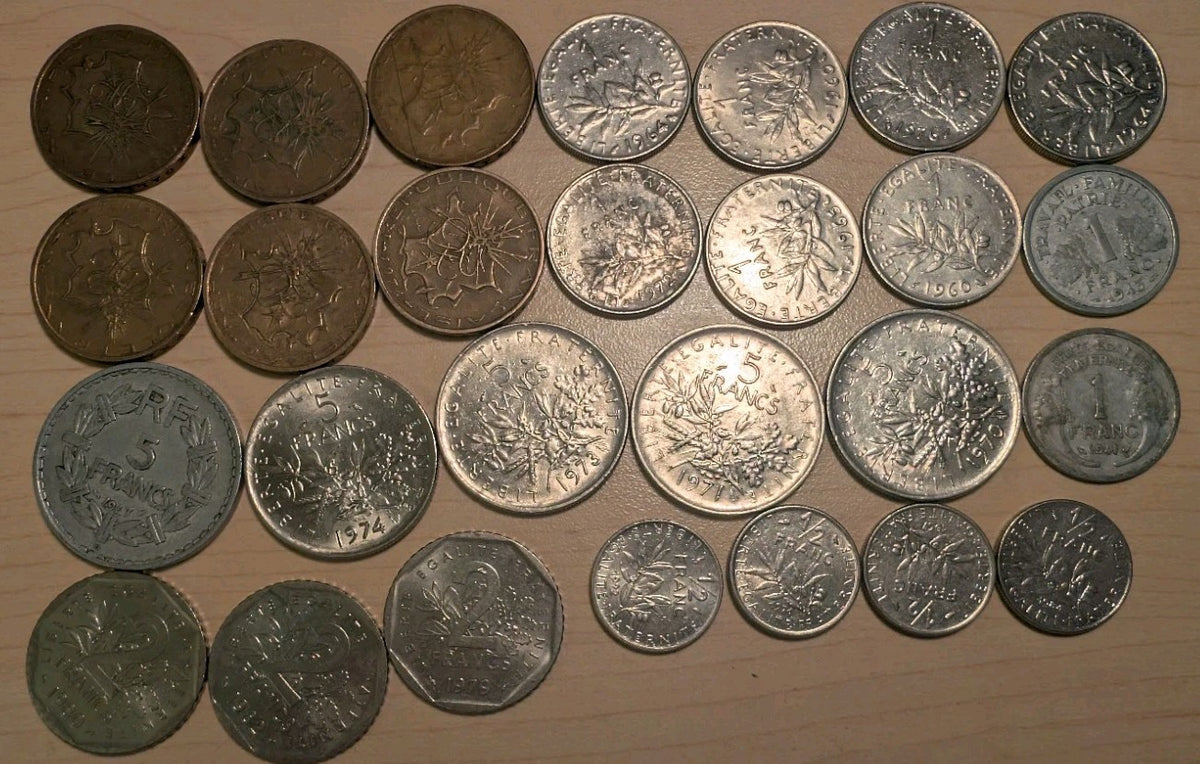 French Franc Coins  : Lot  of  27 Coins : 1941 - 1982 - 102 Francs Face Value0